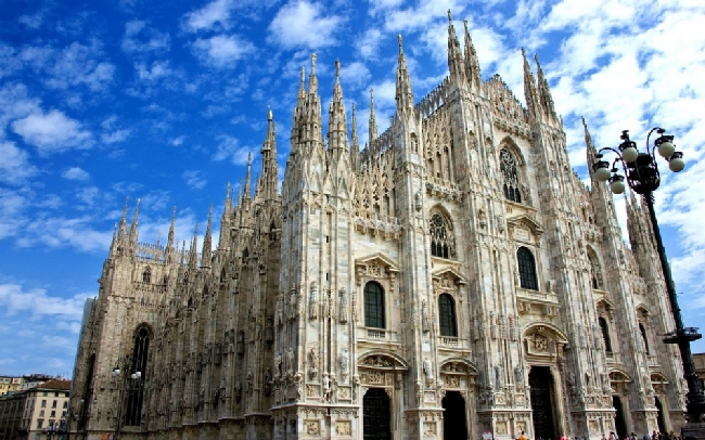  Миланский собор, Италия