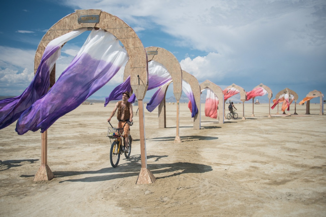 Инсталляция Шелковый путь, Burning Man 2014.