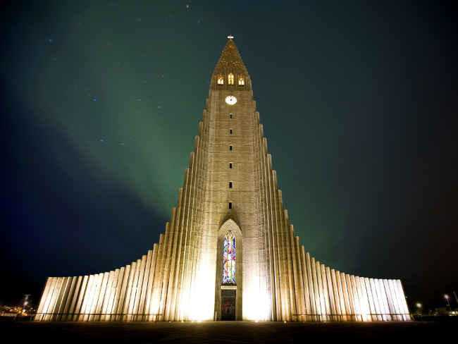 Исландцы не боятся экспериментировать с архитектурой. Пример такого 