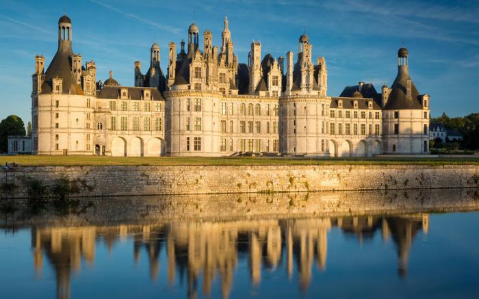  Красавица и Чудовище – замок Шамбор, Франция