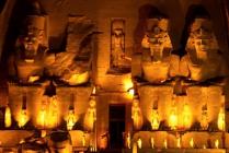 Туристов в Египте захватили в заложники