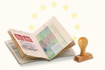 Польша надеется в 2012 году отменить оплату за визы для граждан Украины