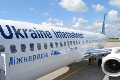 Украинские авиакомпании продолжают сокращать рейсы