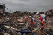 Жители Японии обнаружили в завалах после землетрясения 50 млн. долларов