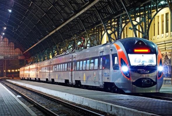 Новый поезд в Польшу пользуется популярностью