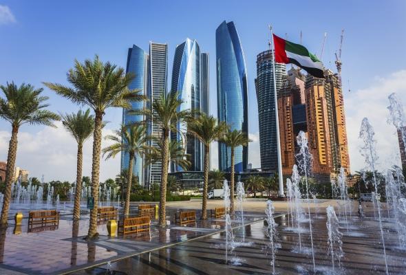 В ОАЭ для туристов откроется специальный суд