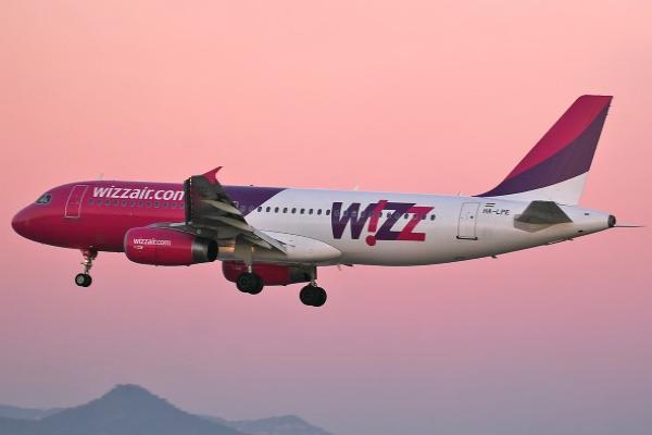 Wizz Air отменяет доплату за ручную кладь 