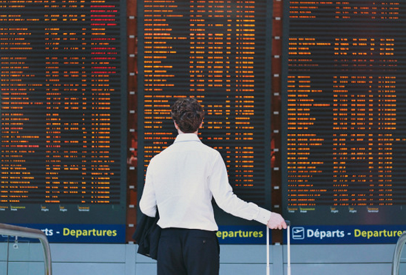Ожидаются задержки и отмены рейсов во Франции
