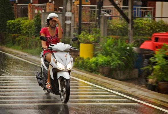 В Таиланде официально начался сезон дождей