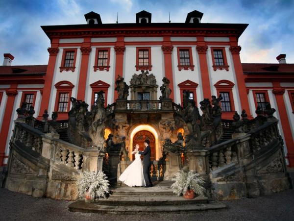 Свадьба во дворце