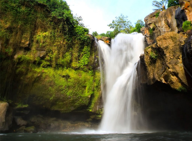 Водопад Tegenungan, Бали