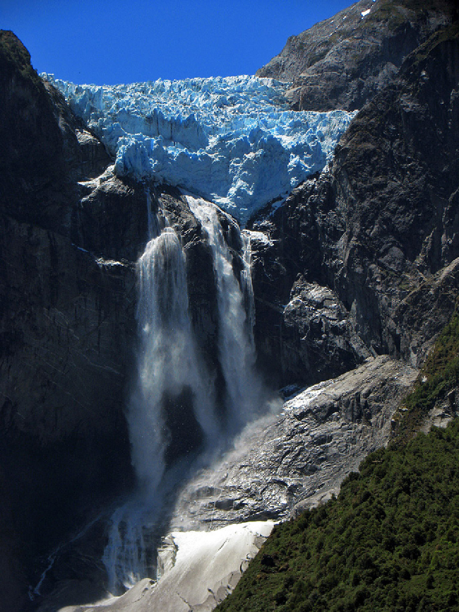 Водопад Ventisquero Colgante, Чили