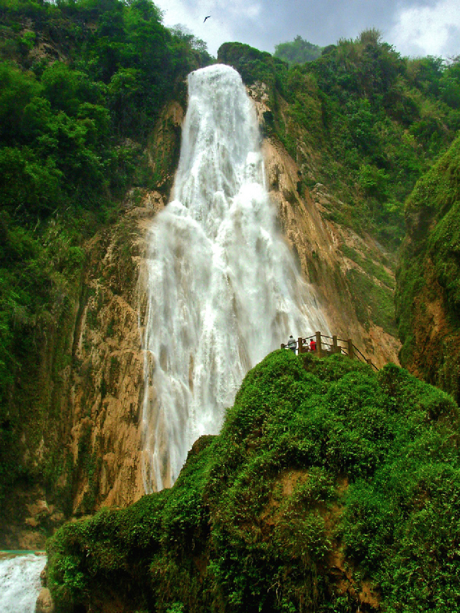 Водопад El Chiflon, Мексика