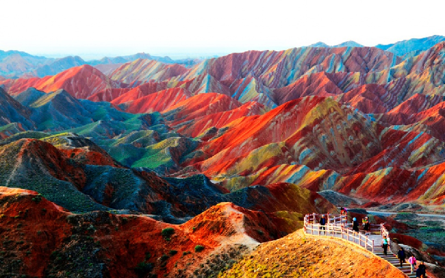 Радужные скалы Дэнксия, Китай