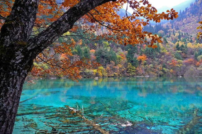 Озеро пяти цветов, Китай