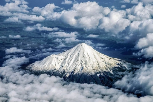  Вулкан Таранаки, Новая Зеландия