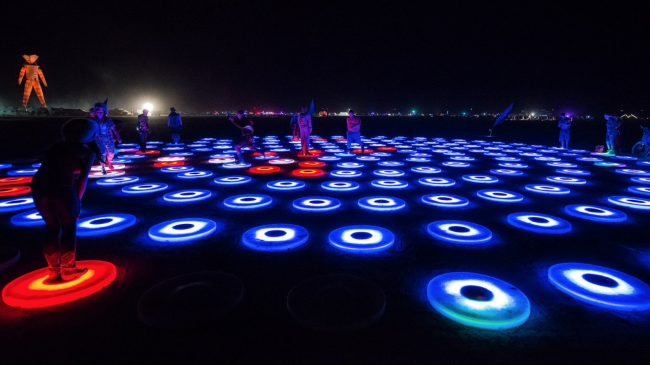 Инсталляция Супер-бассейн, Burning Man 2014.