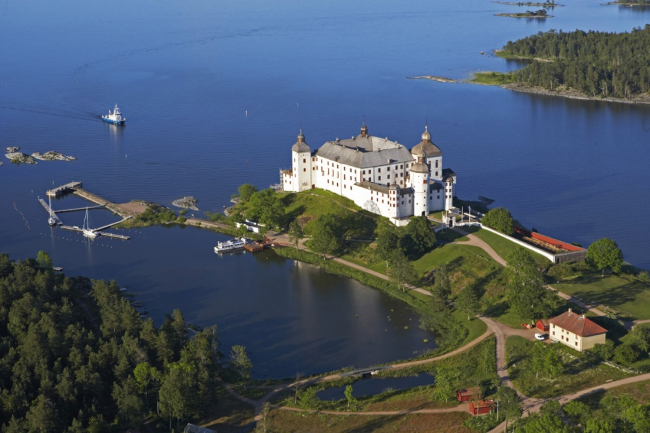  В Швеции сохранилось много замков.