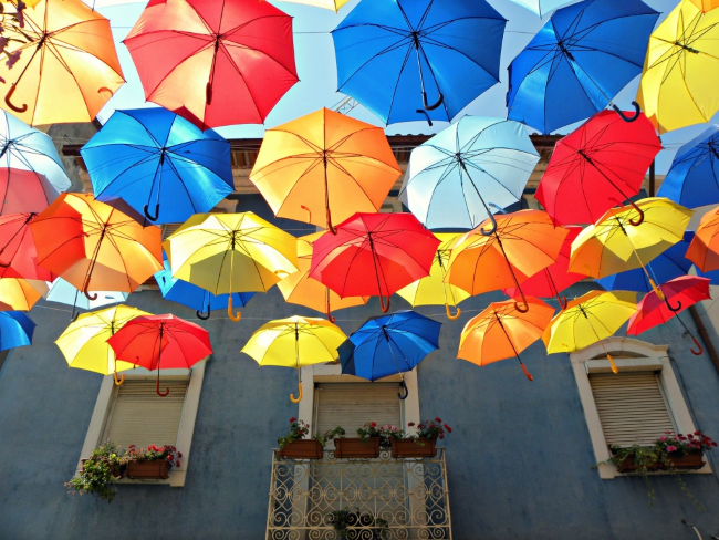 Улица парящих зонтиков, Агеда (Португалия)