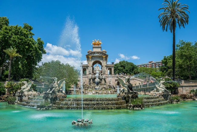 Фонтан в парке Цитадели. В Барселоне вообще очень много парков и фонтанов.