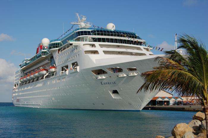 Лайнер Empress компании Pullmantur cruise