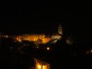 вид ночью на Крумловский замок