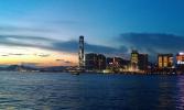 Гонконг. Огни полуострова Коулун и самое высокое здание Гонконга - ICC (484 м)