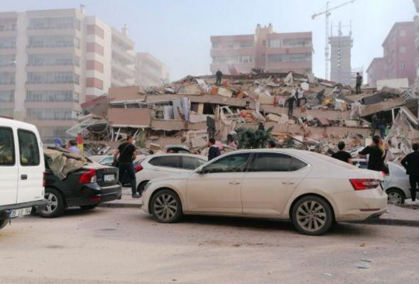 Запад Турции всколыхнуло землетрясение