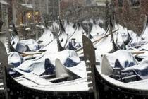 В Венеции впервые за 80 лет замерзли каналы