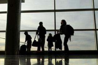 В Милане арестовали сотрудников аэропорта, воровавших багаж