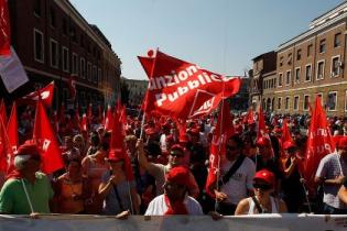 В Италии началась общенациональная забастовка работников транспорта