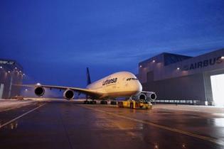 "Lufthansa" установила доступ в Интернет на 66 авиалайнерах