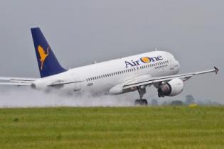 "Air One" вернется в Украину, начав полеты Катания-Киев