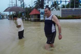 Патонг справился с наводнением за 8 часов