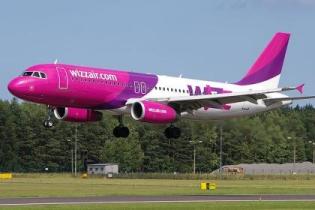 "Wizz Air" завышает курс валют при оплате услуг авиакомпании