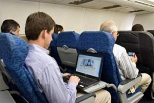Опубликован список авиакомпаний, предоставляющих Wi-Fi в воздухе