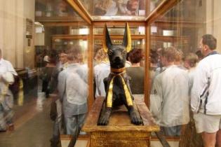 Музей древностей Каира разгромлен вооружёнными исламистами