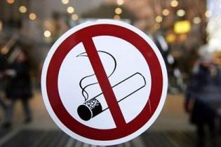 "Royal Caribbean" вводит запрет на курение, штраф 250 долларов