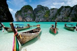 С поездками в Таиланд и Вьетнам лучше повременить