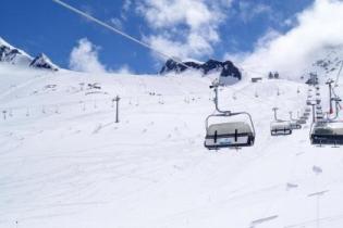 Тирольские Альпы завалены снегом