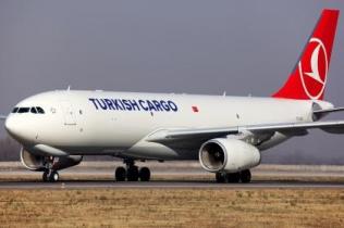 "Turkish Airlines" будет чаще летать из Симферополя в Стамбул