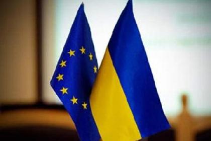 Украина приостановила евроинтеграцию 