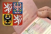 Чехия изменила правила выдачи виз украинцам