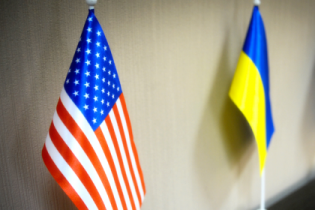 Собираются подписи за введение безвизового режима США с Украиной