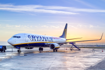 Ryanair продает полмиллиона билетов за 10 евро