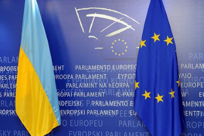 В декабре ЕС рассмотрит вопрос безвизового режима для Украины