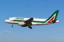 Alitalia возобновит полеты из Рима в Киев