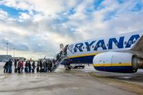 Названы тарифы и направления Ryanair из Украины