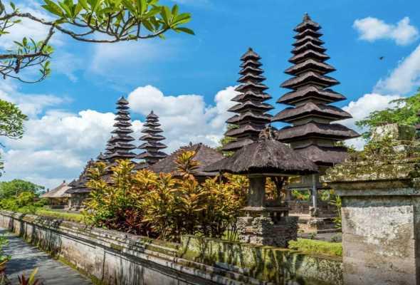 На Бали планируют поменять правила 