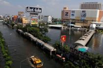 Центр Бангкока затоплен: объявлена экстренная эвакуация